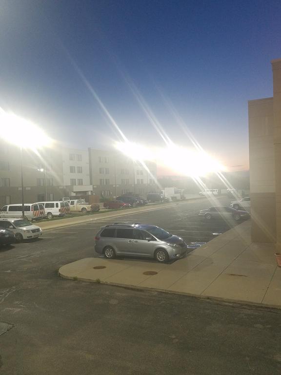 Super 8 By Wyndham Wichita North Hotel Kültér fotó