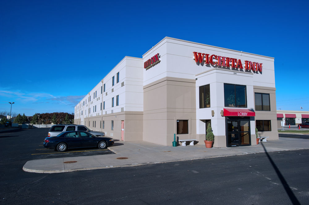 Super 8 By Wyndham Wichita North Hotel Kültér fotó